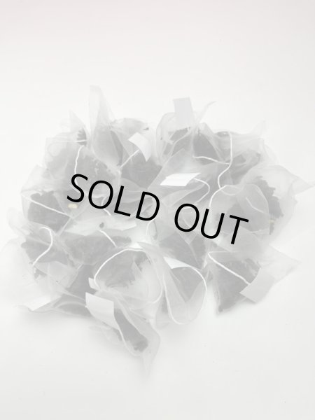 画像1: テトラ型ティーバッグ　白桃烏龍茶　10包 (1)